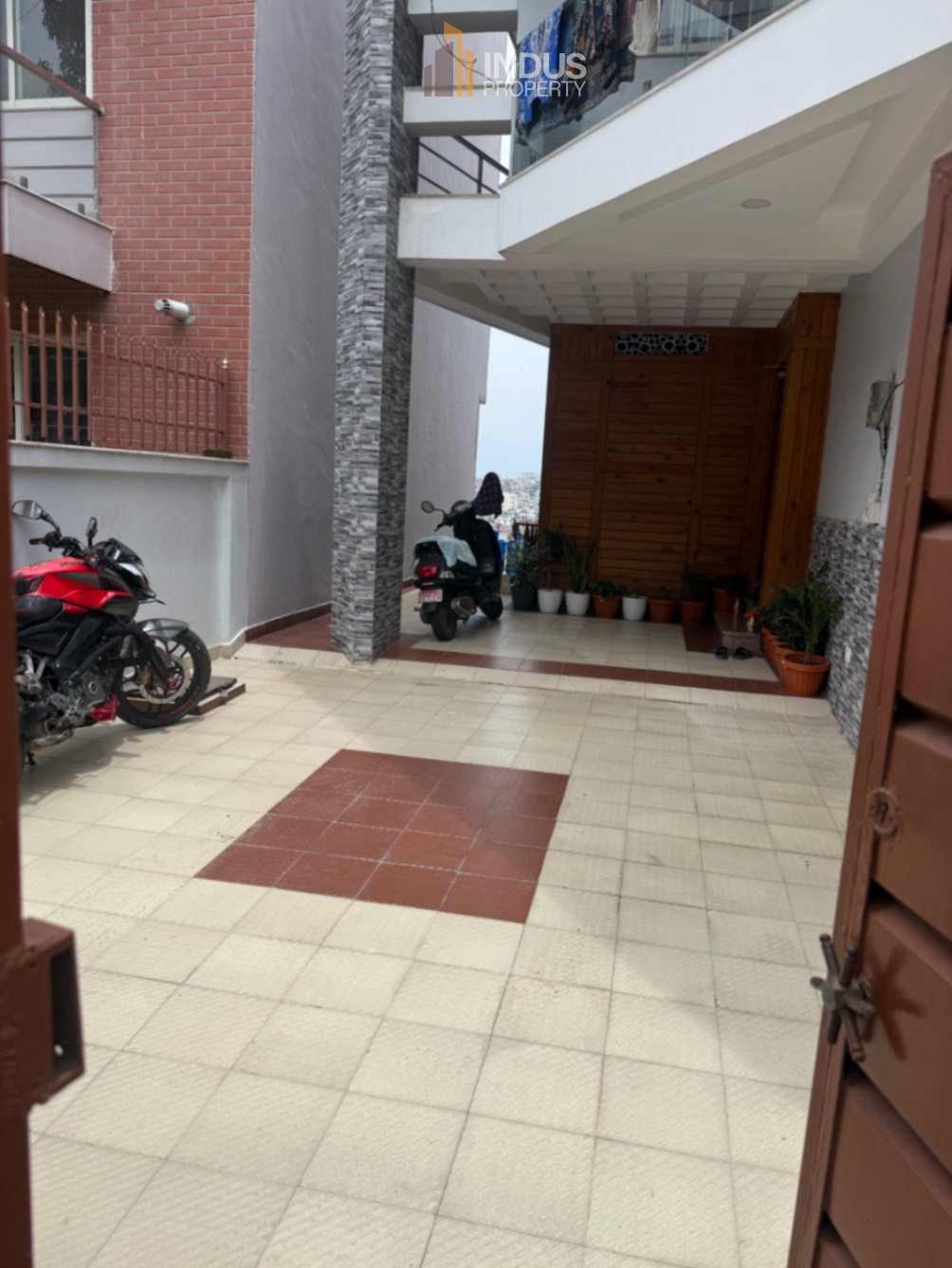 property-image